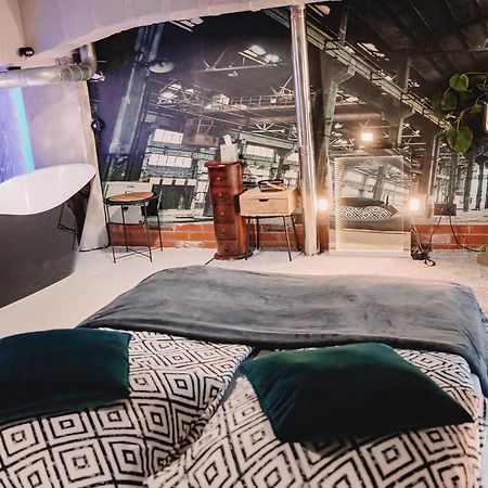 דירות ז'ירארדוב Loft Przedzalnia מראה חיצוני תמונה